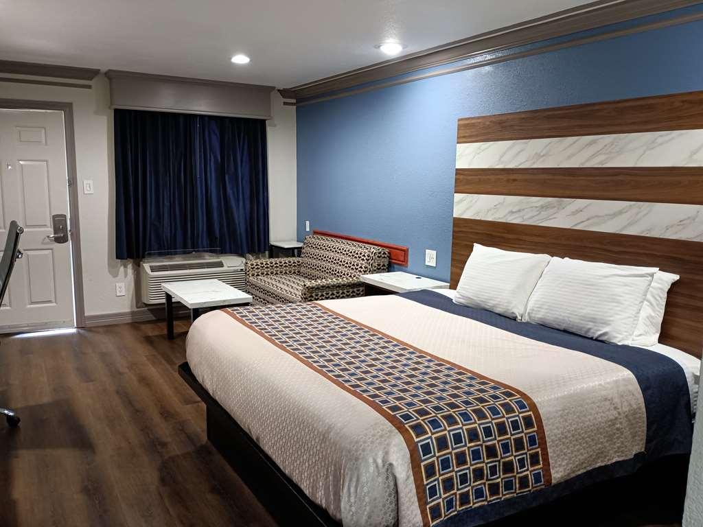 Americas Best Value Inn & Suites-Alvin/Houston Interior photo